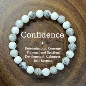 Natural Healing Gemstone Crystal Bracelet promotes Confidence